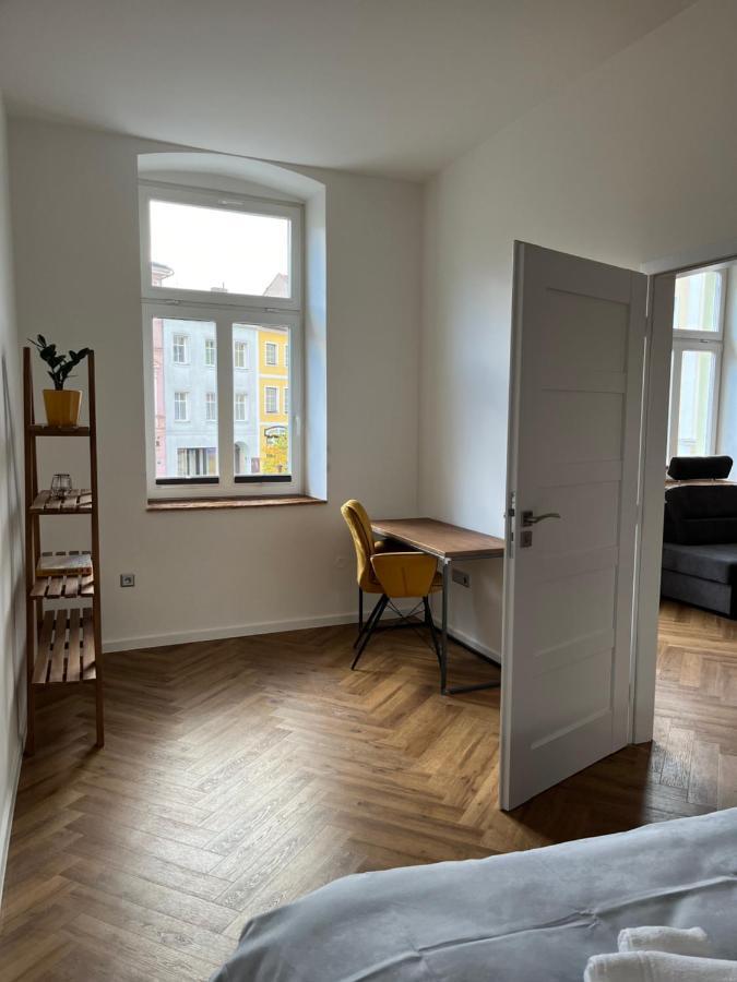 Apartmany Male Namesti, Броумов Екстер'єр фото