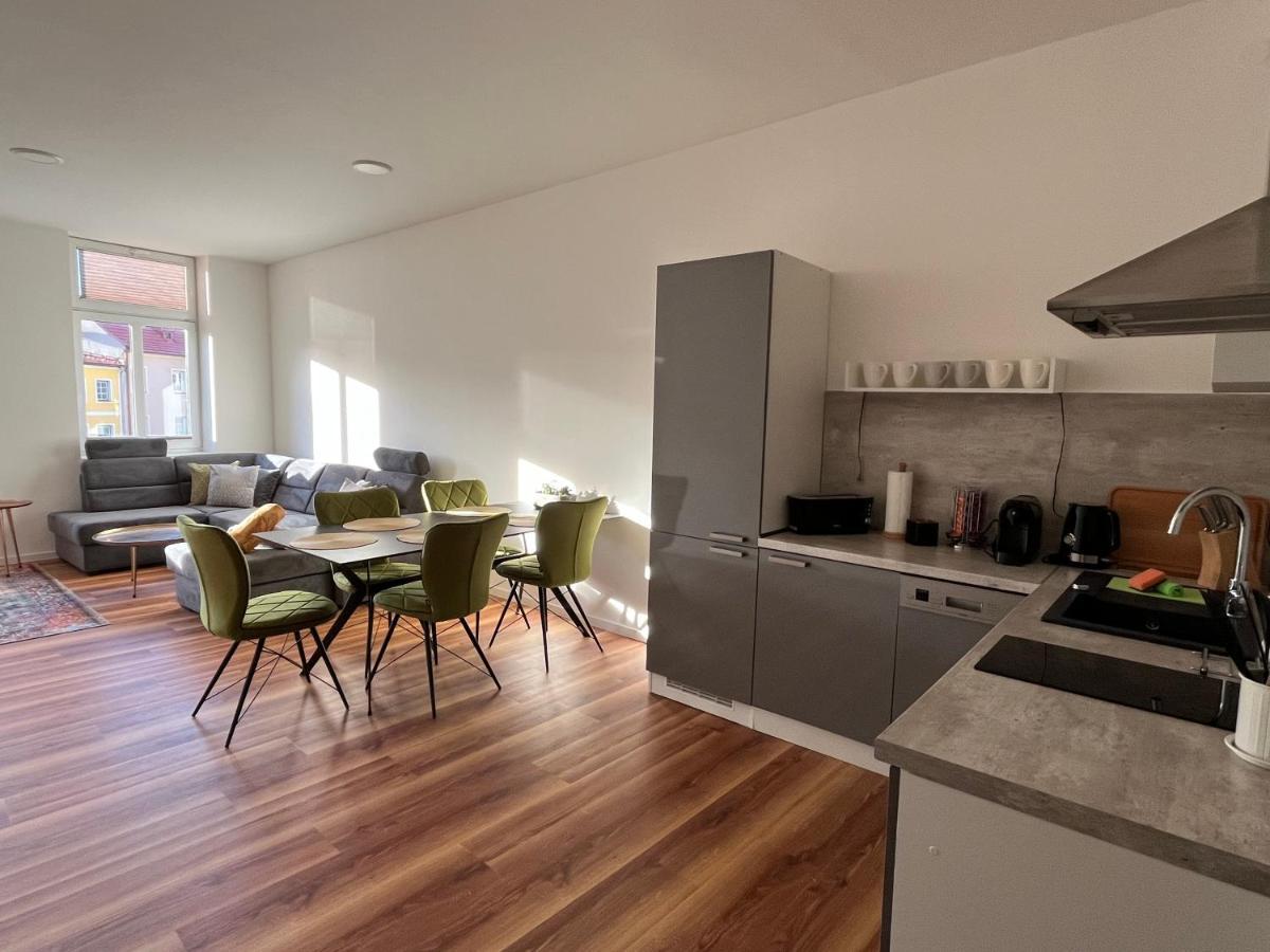 Apartmany Male Namesti, Броумов Екстер'єр фото